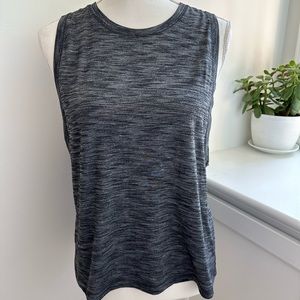 lululemon tank size 6